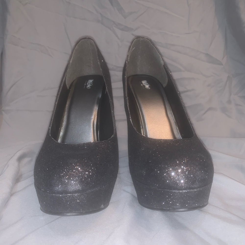 Black Glitter 5” Platform Heels W10 Mossimo ‘Pais… - image 3